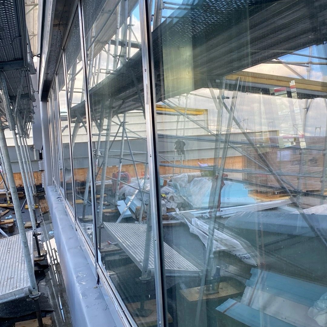 Façade vitrée par GK Montage